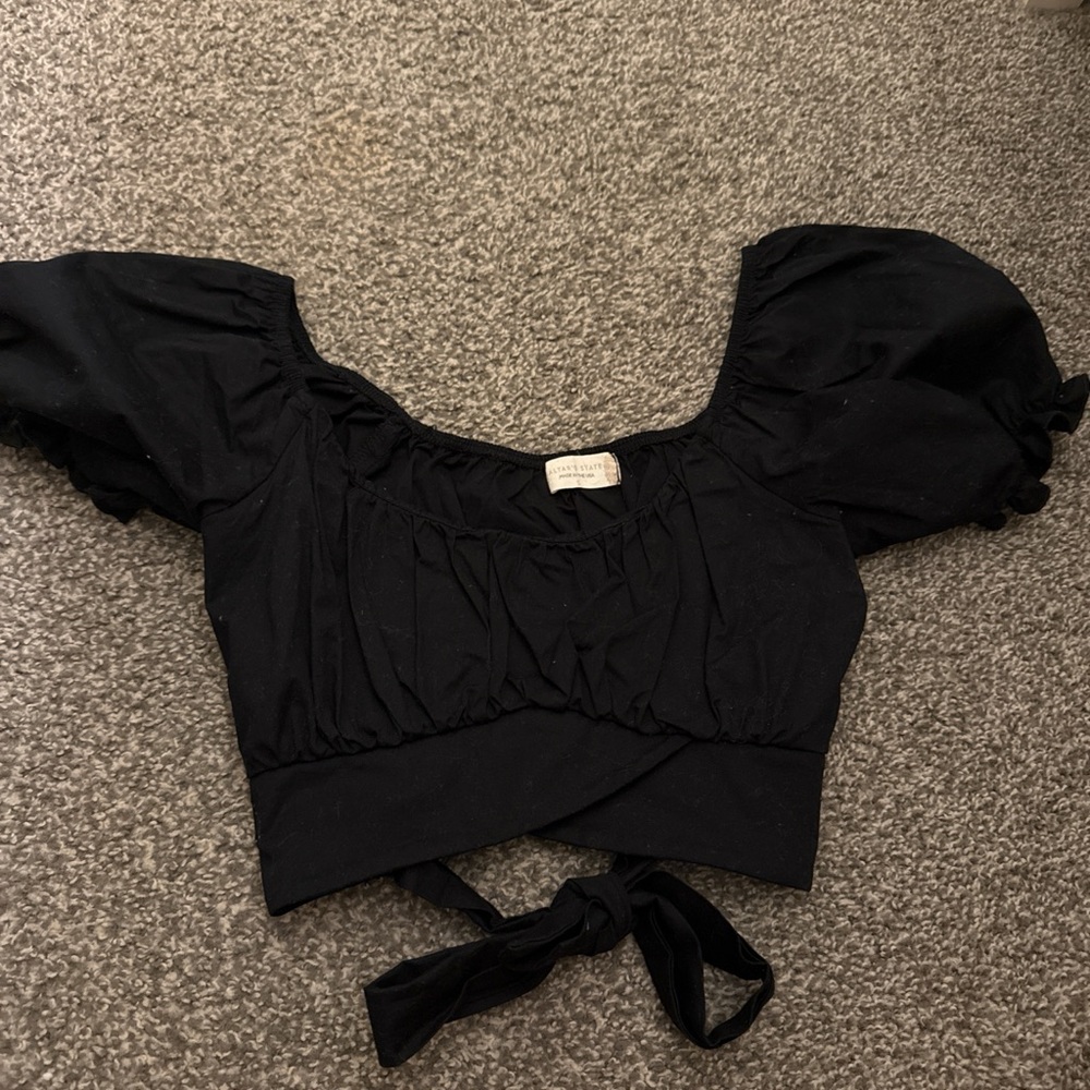 Altar'd State Black Puff Sleeve Tie-Back Crop Top